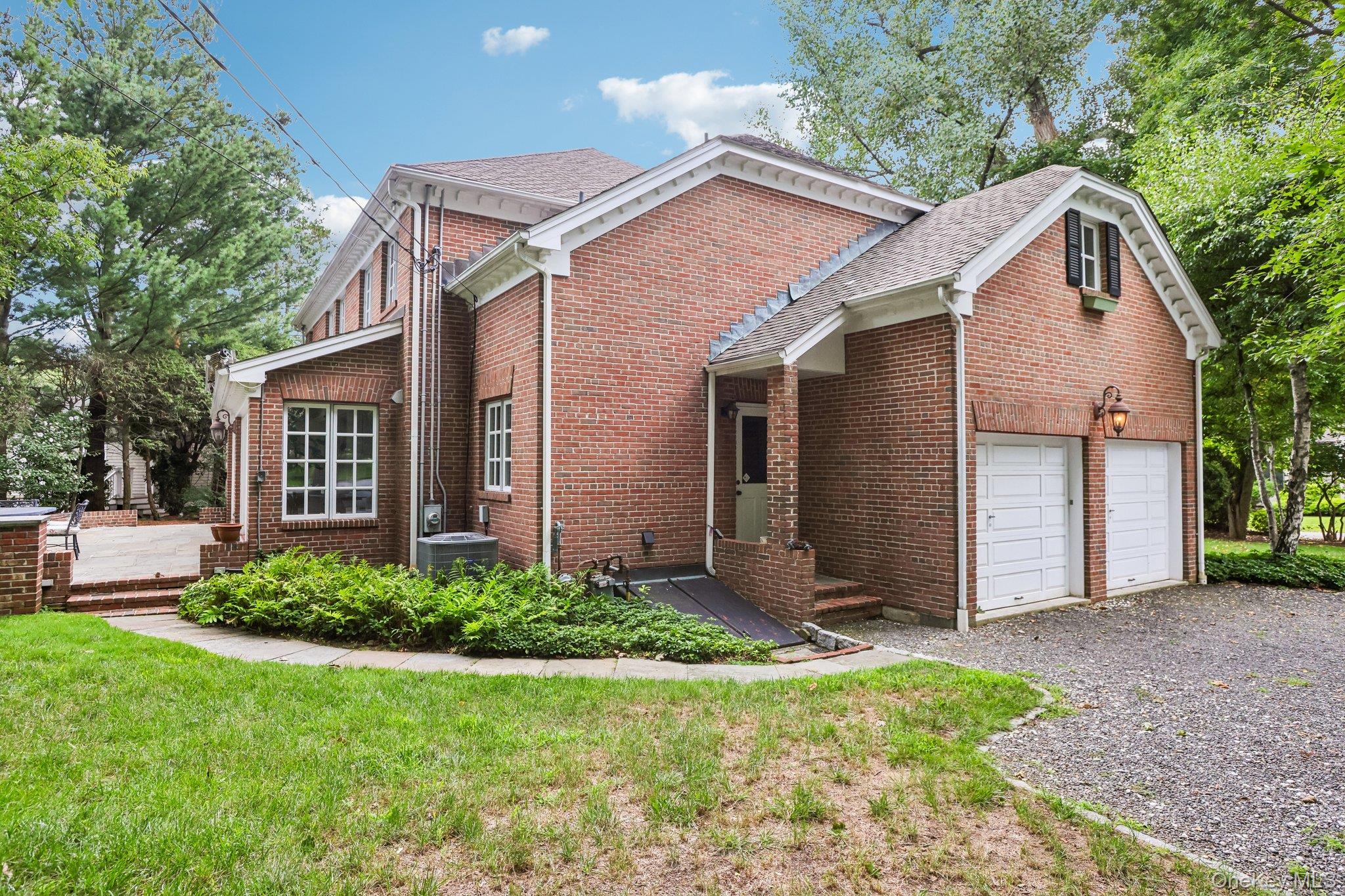 90 Greenhaven Road Property Photo 14