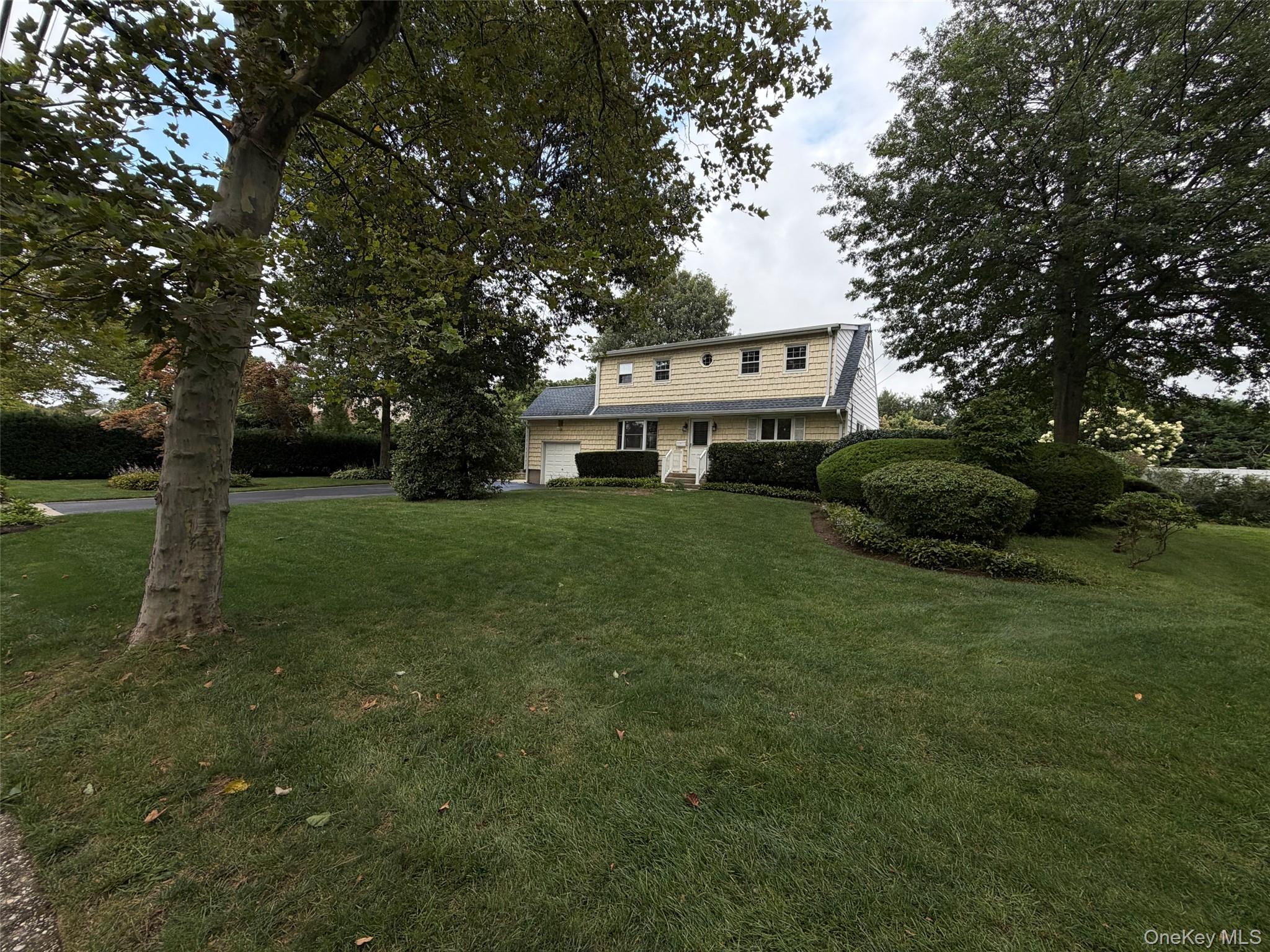 21 Purdy Avenue Property Photo 1