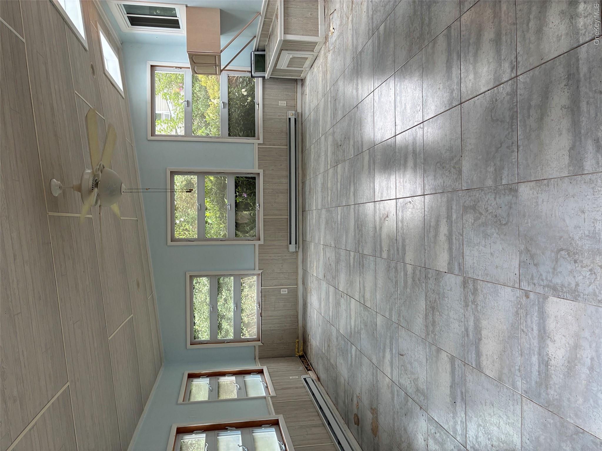 21 Purdy Avenue Property Photo 14