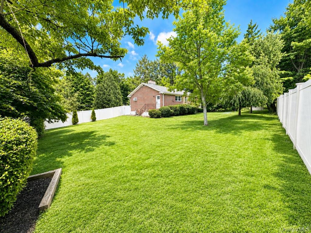 707 Croton Falls Road Property Photo 10