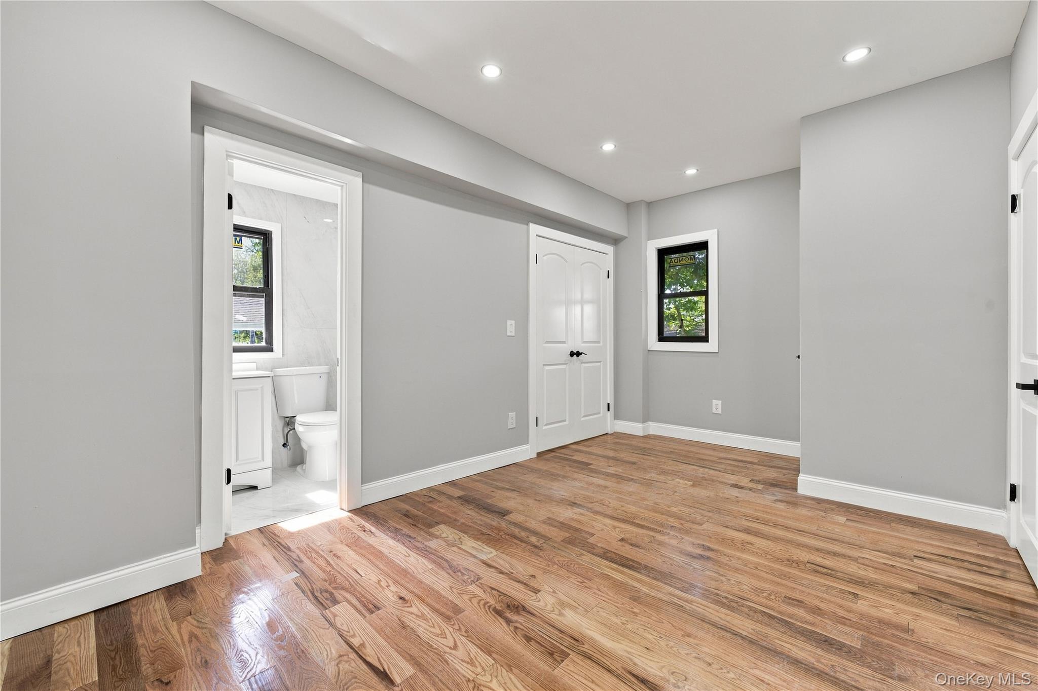 9902 200th Street Property Photo 10