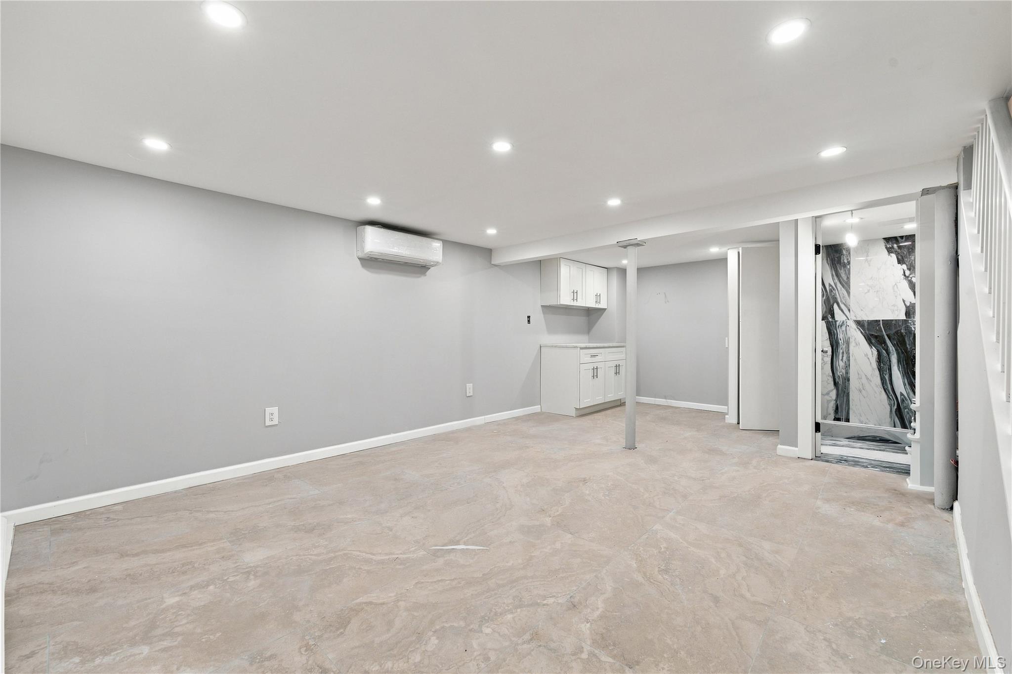 9902 200th Street Property Photo 15