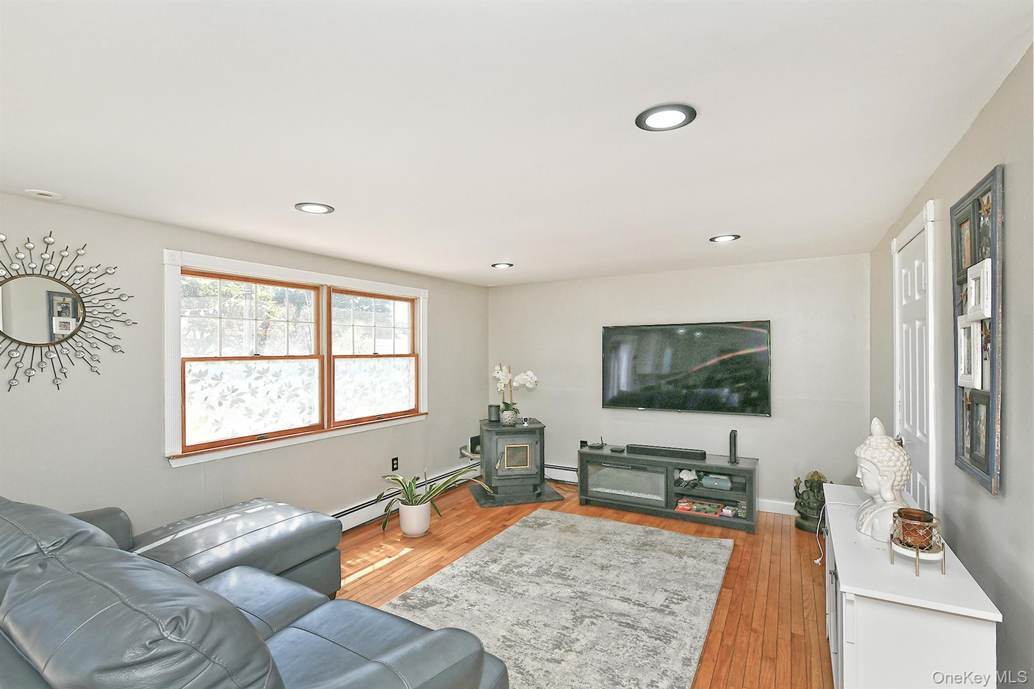 29 Torrey Pine Lane Property Photo 9