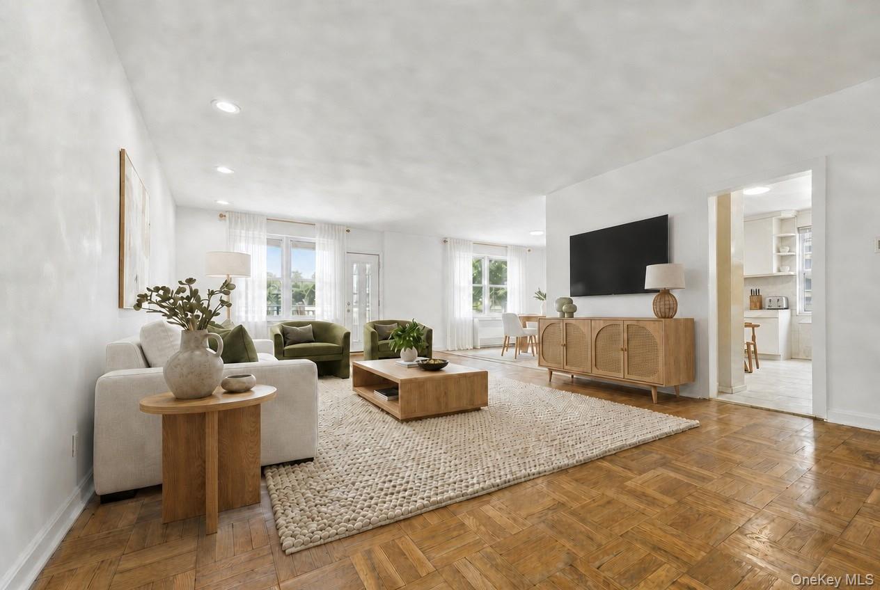 162-41 Powells Cove Boulevard 1g Property Photo 3