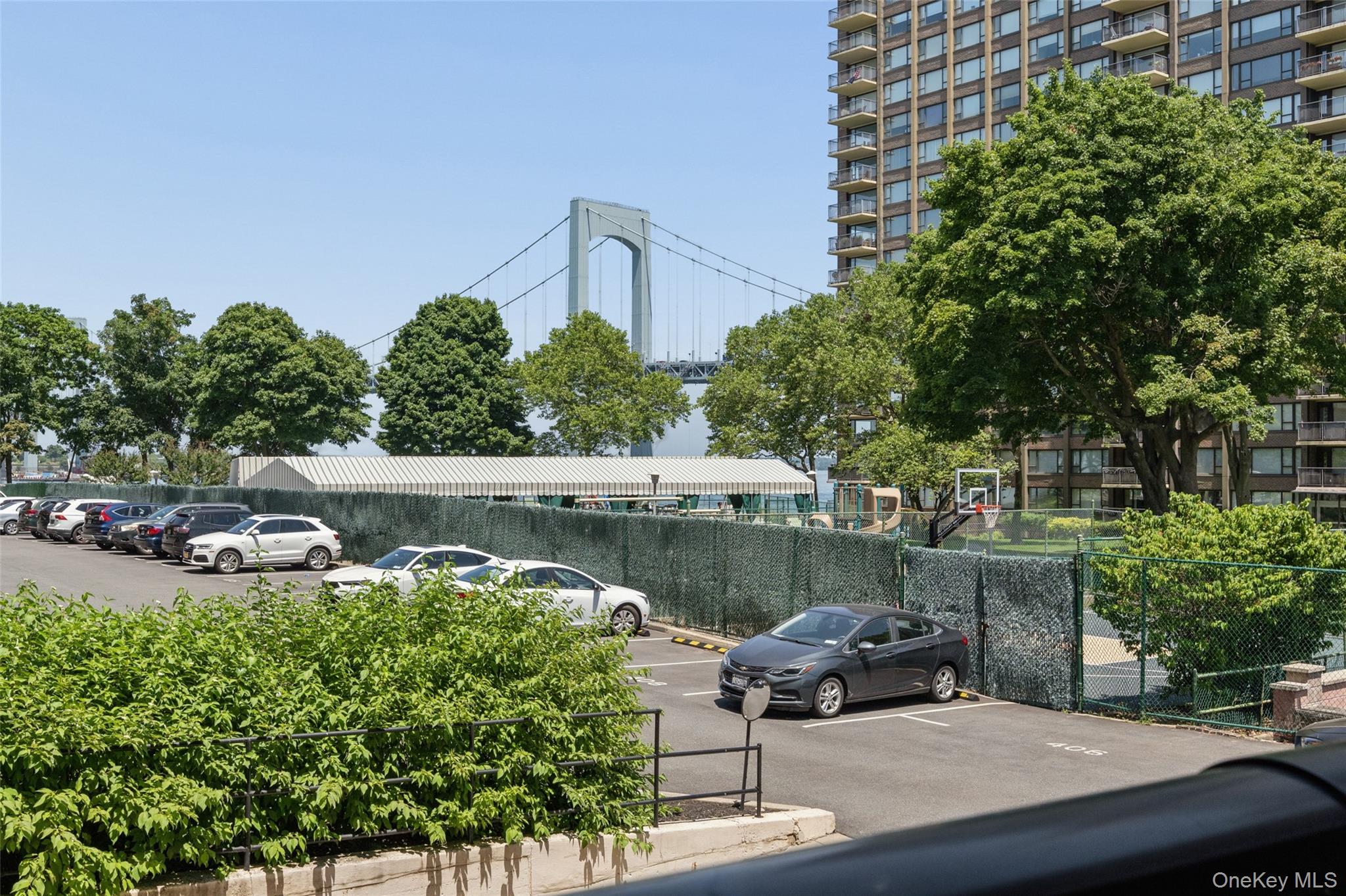 162-41 Powells Cove Boulevard 1g Property Photo 13