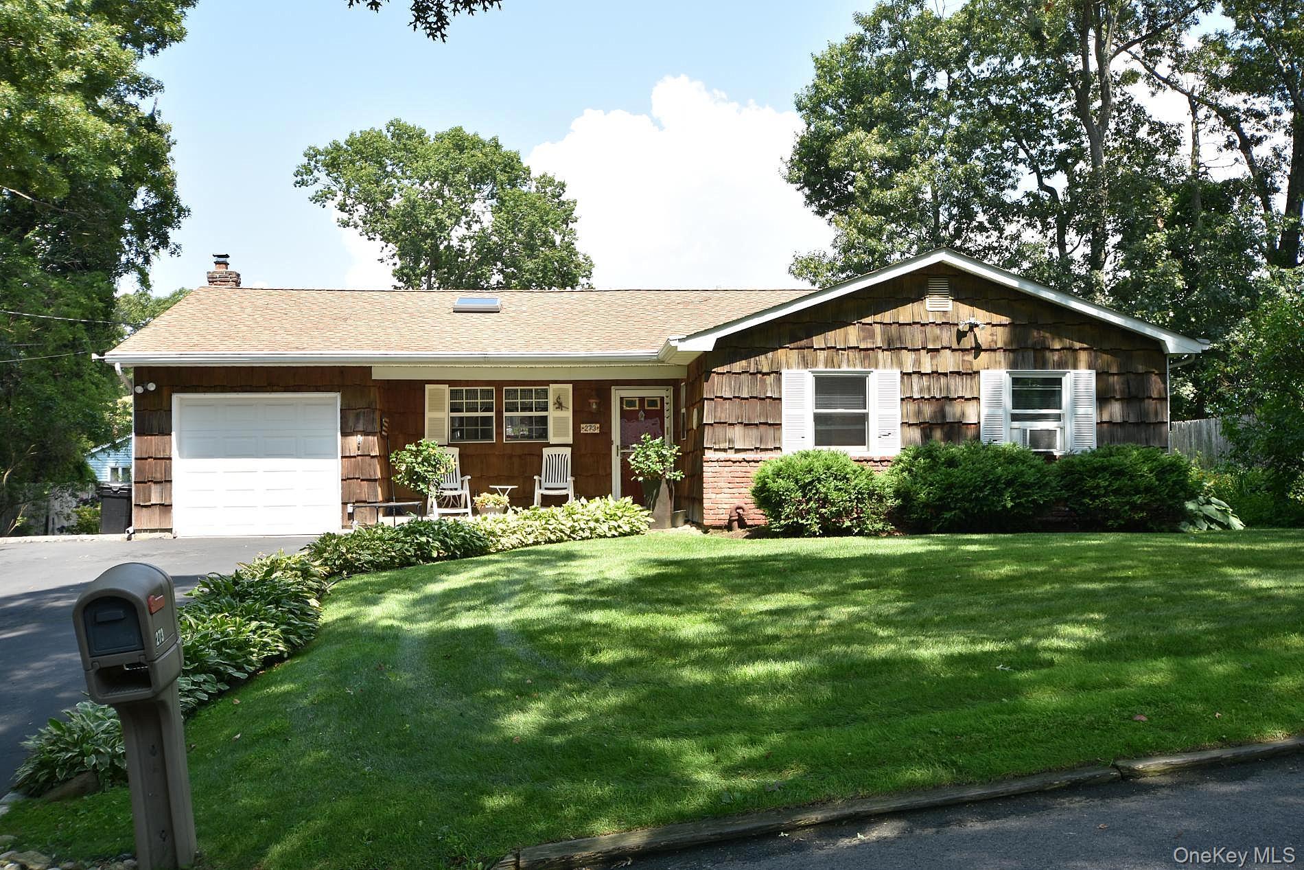 273 Deer Road Property Photo 1
