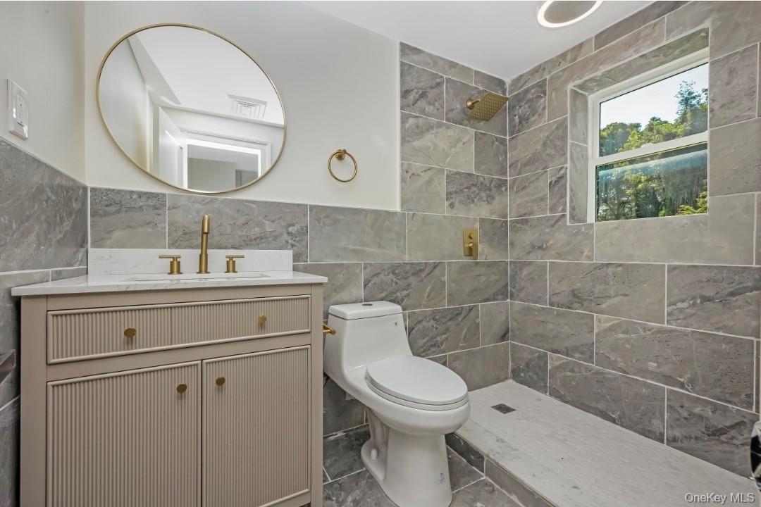30 New Mill Road Property Photo 25