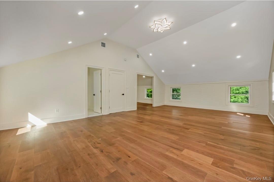 30 New Mill Road Property Photo 27