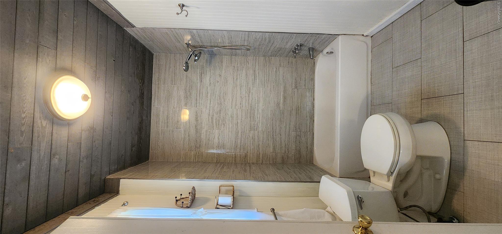 9 Babylon Road Property Photo 7