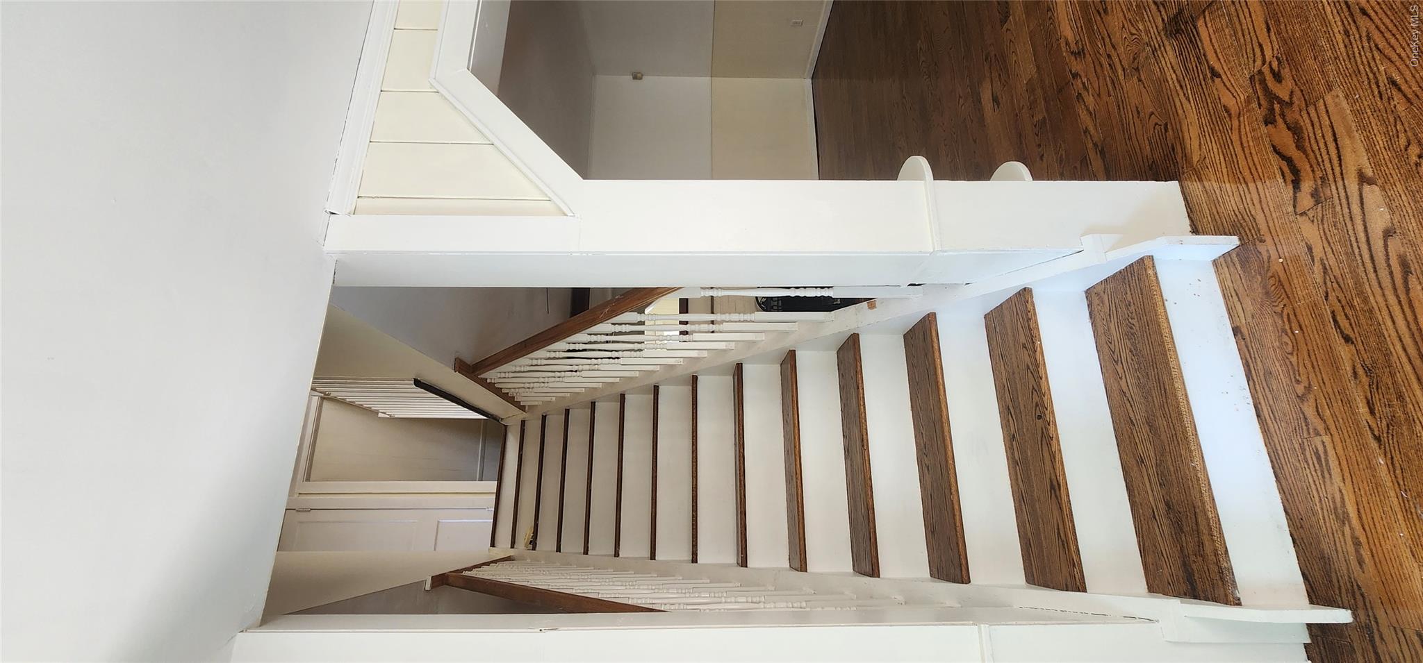 9 Babylon Road Property Photo 10