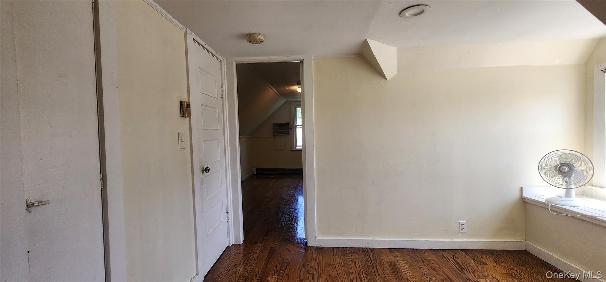 9 Babylon Road Property Photo 12