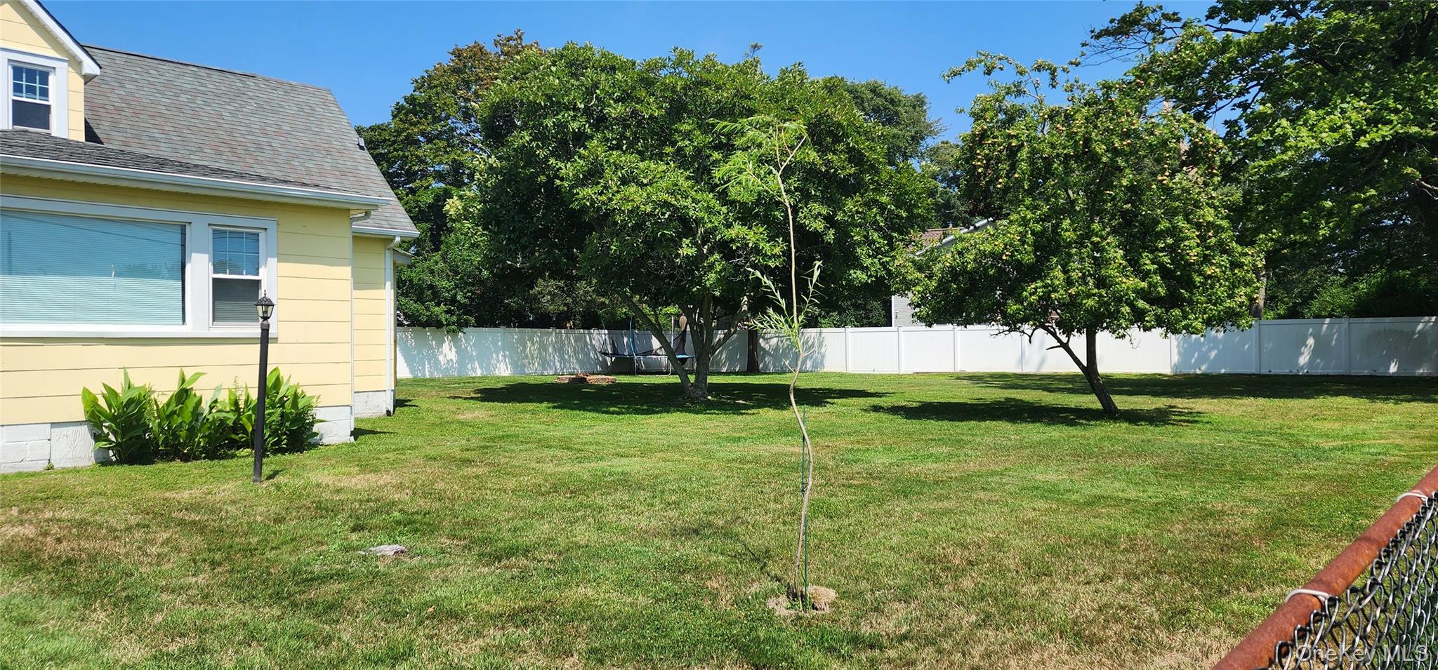 9 Babylon Road Property Photo 16