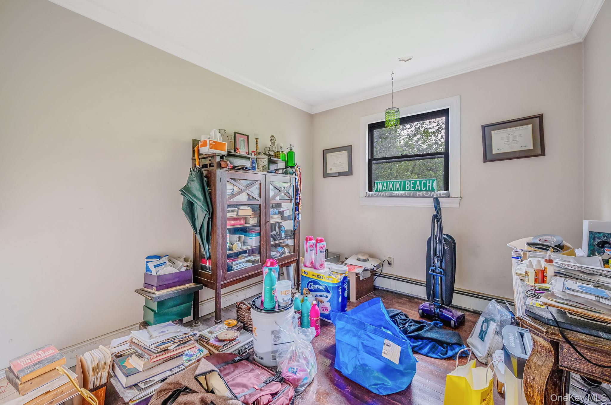 288 Nassau Road Property Photo 16