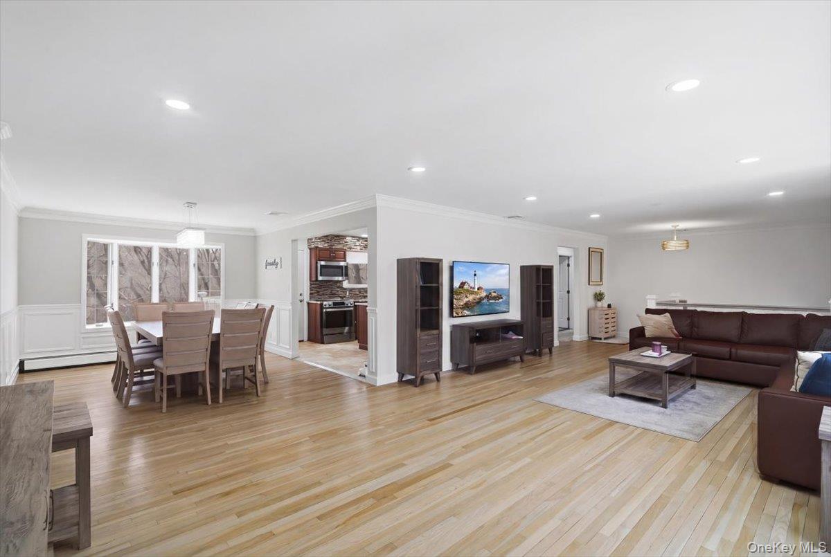 263 Oyster Bay Road Property Photo 16
