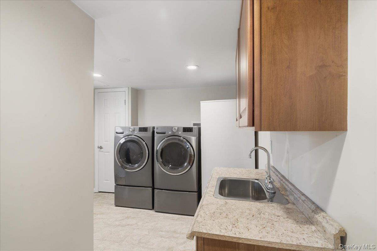 263 Oyster Bay Road Property Photo 28