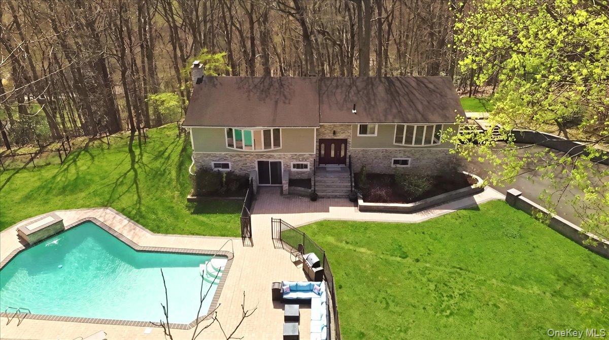 263 Oyster Bay Road Property Photo 37