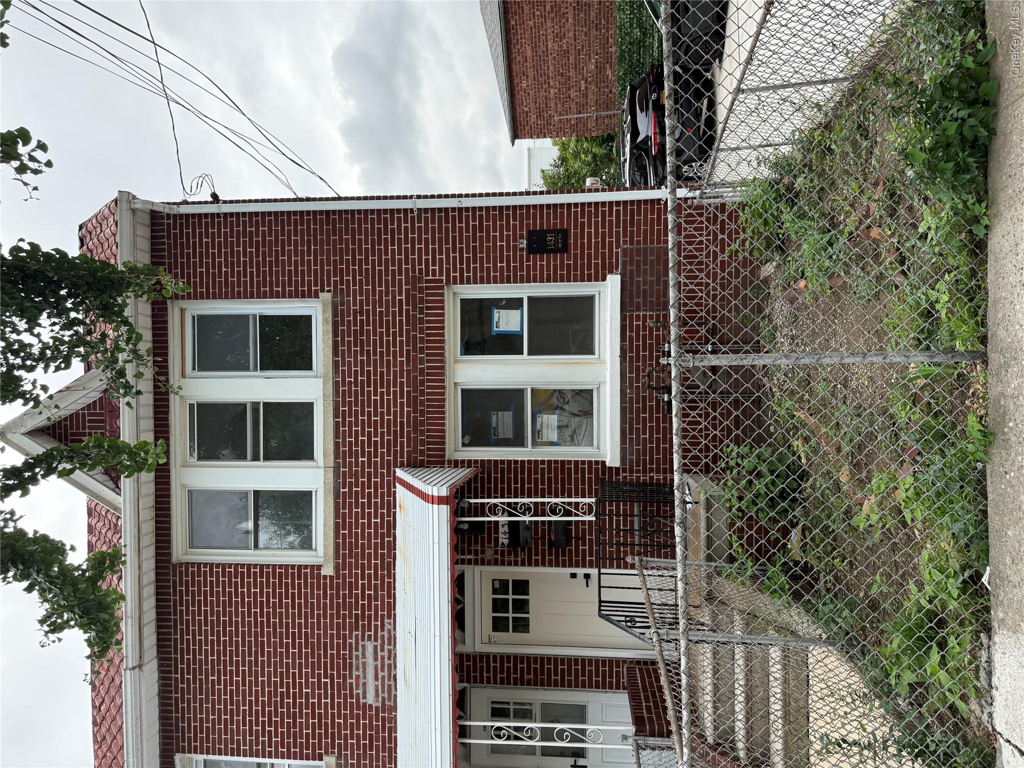 1431 Merry Avenue Property Photo 5