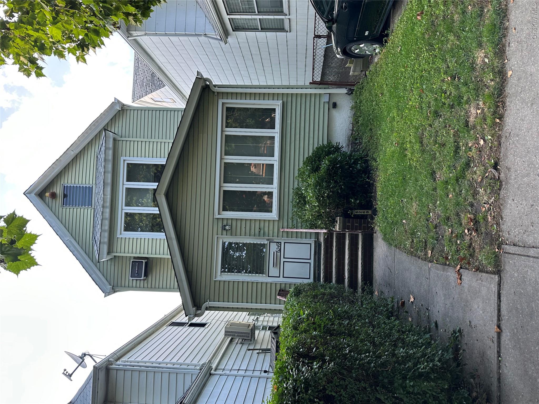 6249 80th Road Property Photo 1
