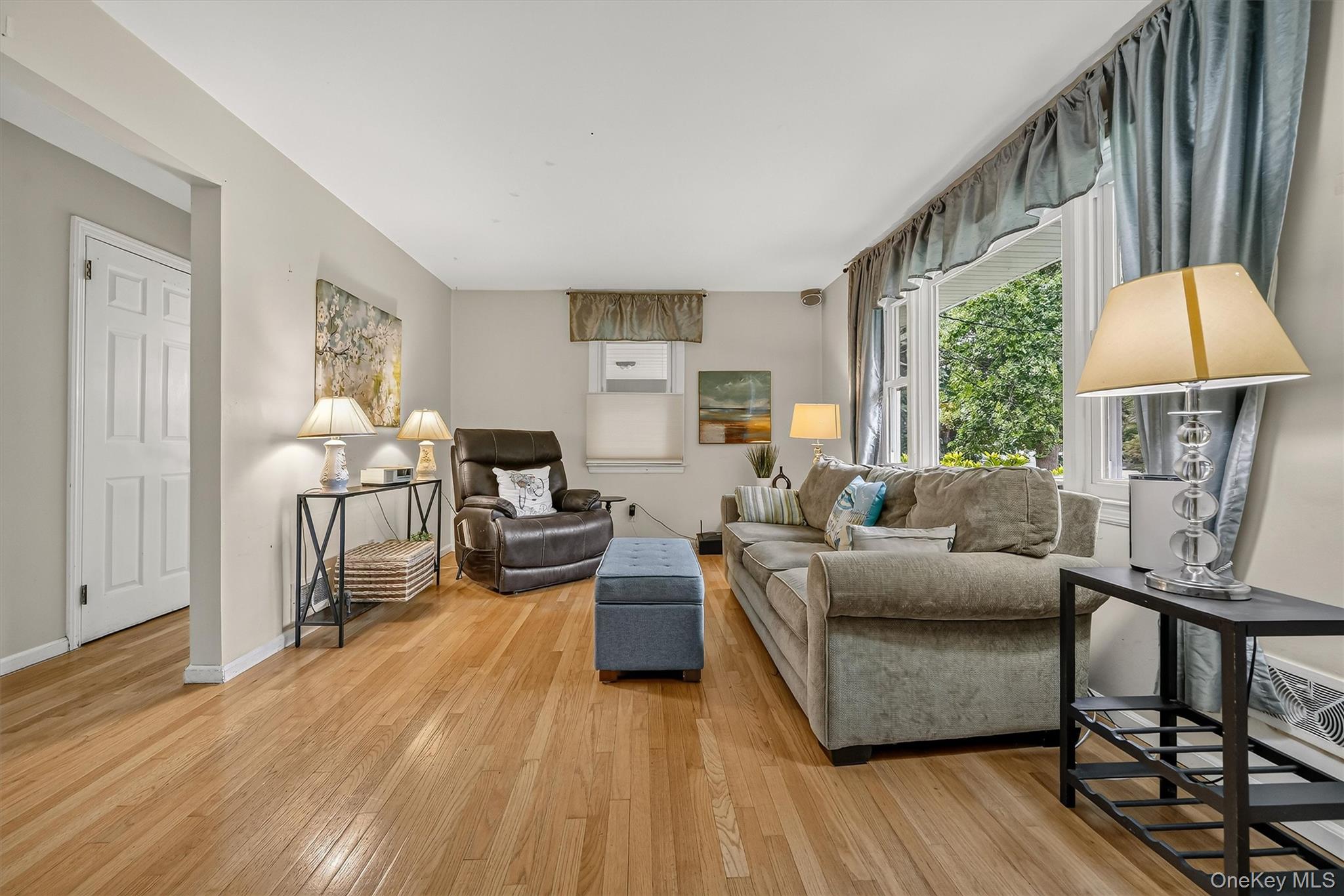 11 Lorraine Court Property Photo 6