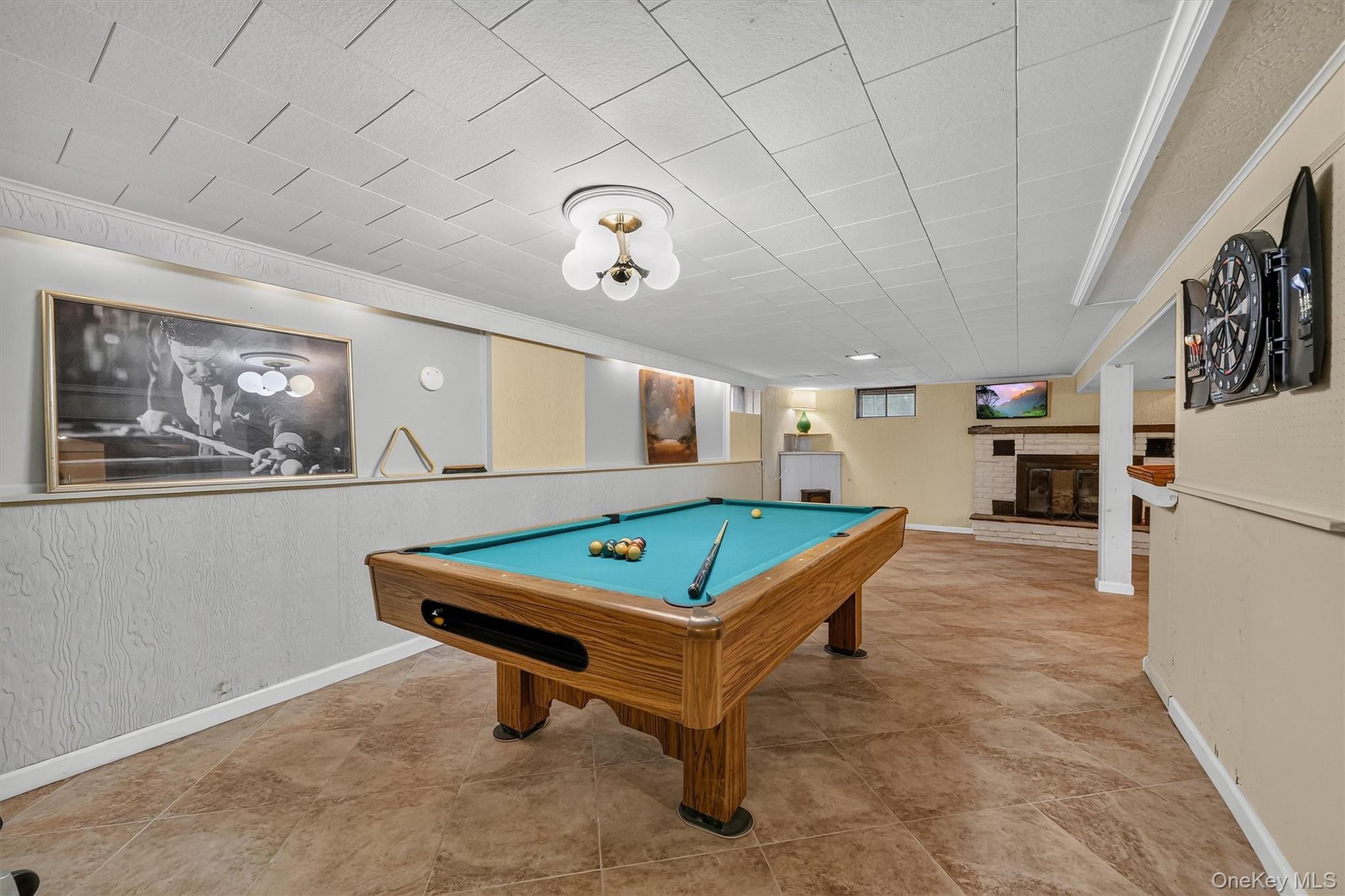 11 Lorraine Court Property Photo 24