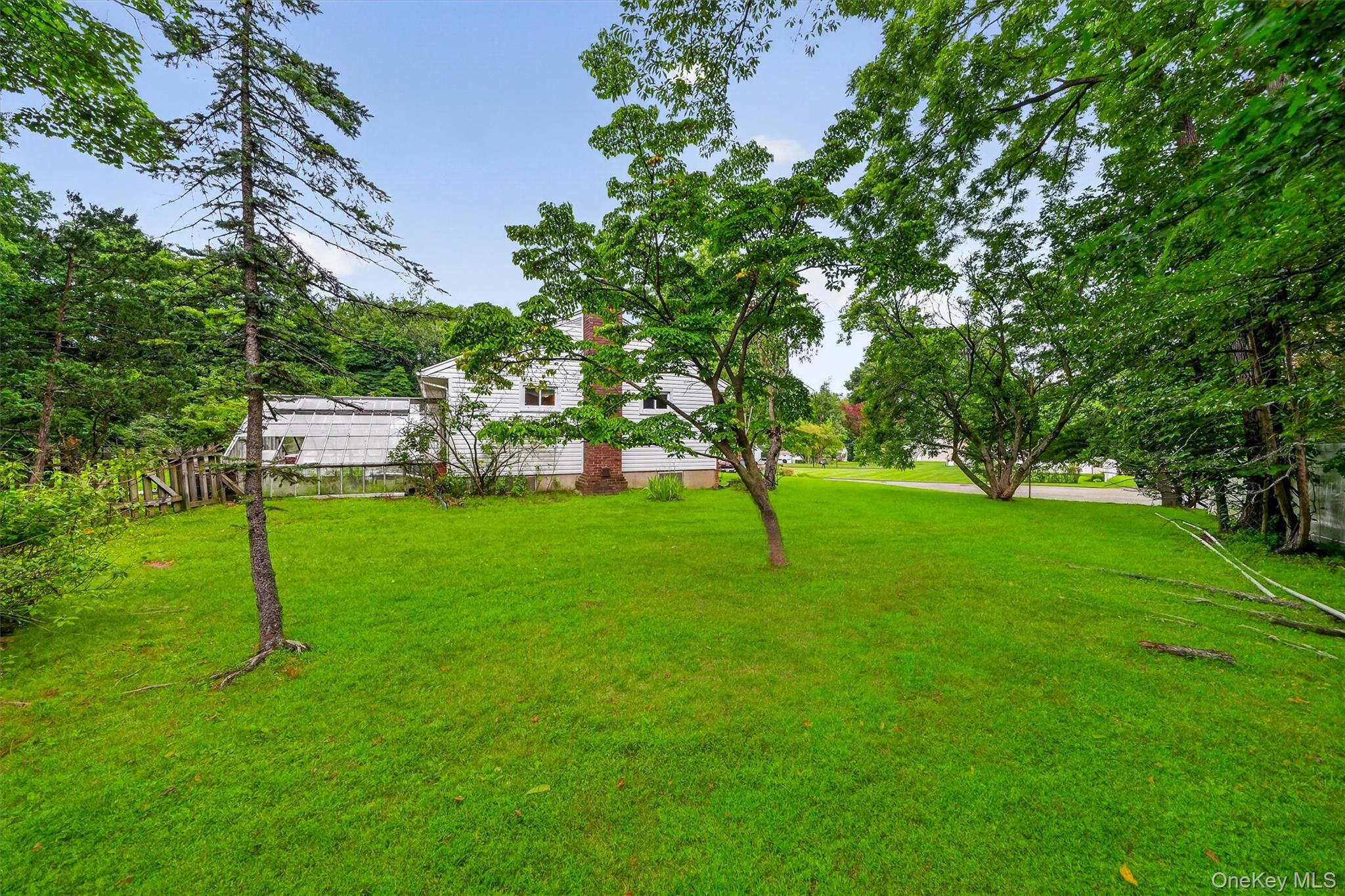 11 Lorraine Court Property Photo 34
