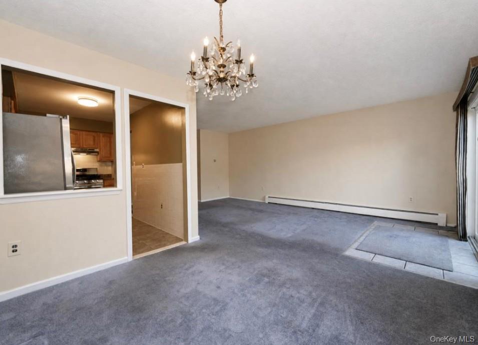 82 Vails Gate Heights Drive Property Photo 4