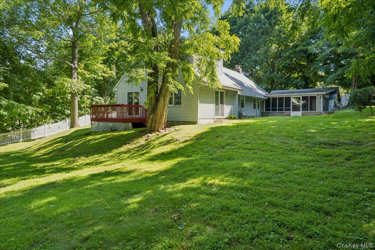 275 Old Tarrytown Road Property Photo 1
