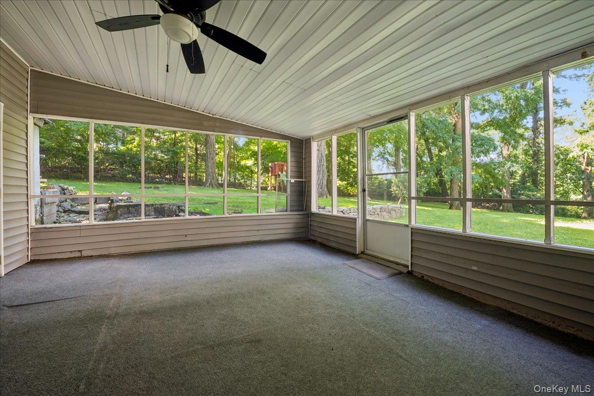 275 Old Tarrytown Road Property Photo 6