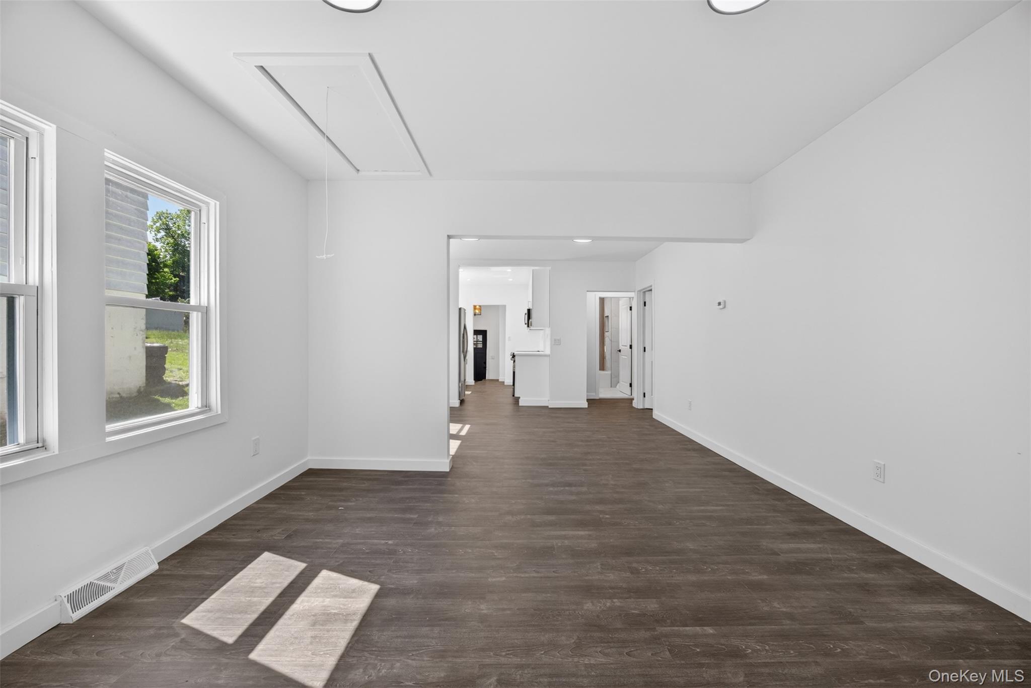 60 W Jeanibo Road Property Photo 7