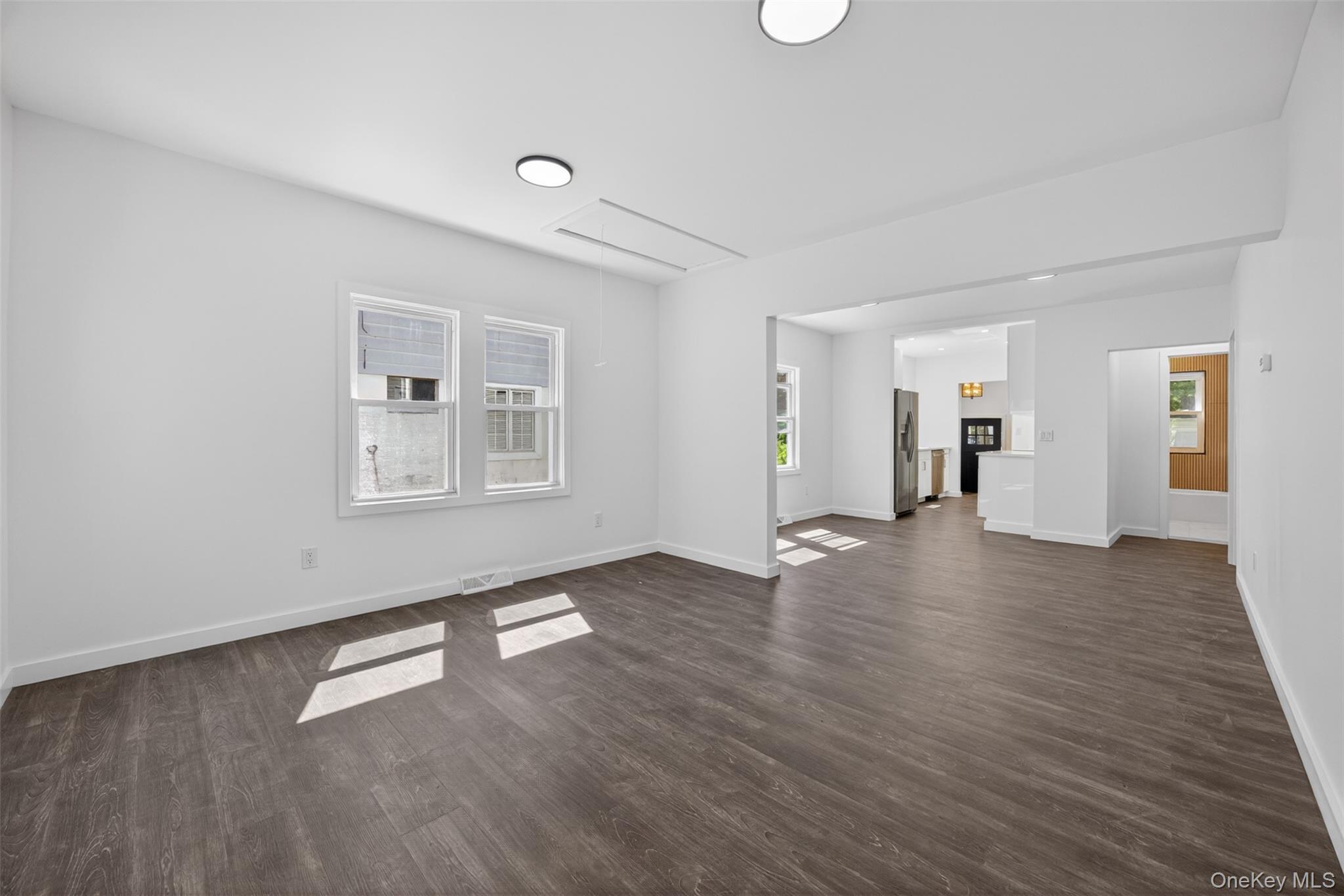 60 W Jeanibo Road Property Photo 8