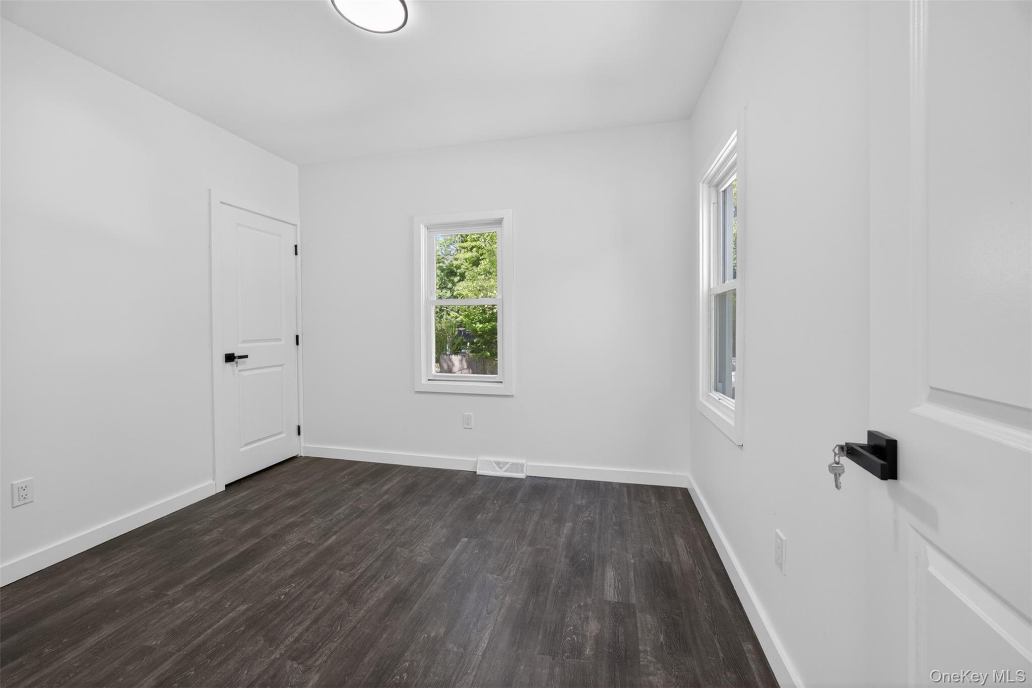 60 W Jeanibo Road Property Photo 15