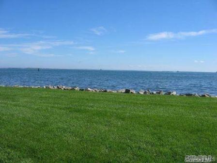 2820 Shipyard Lane 1b2 Property Photo 10