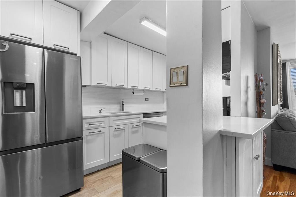 5425 Valles Avenue 3f Property Photo 15