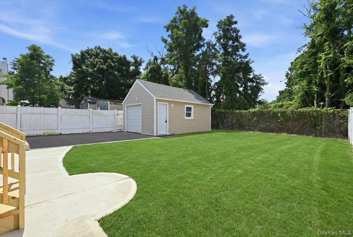 26 Parkside Road Property Photo 35