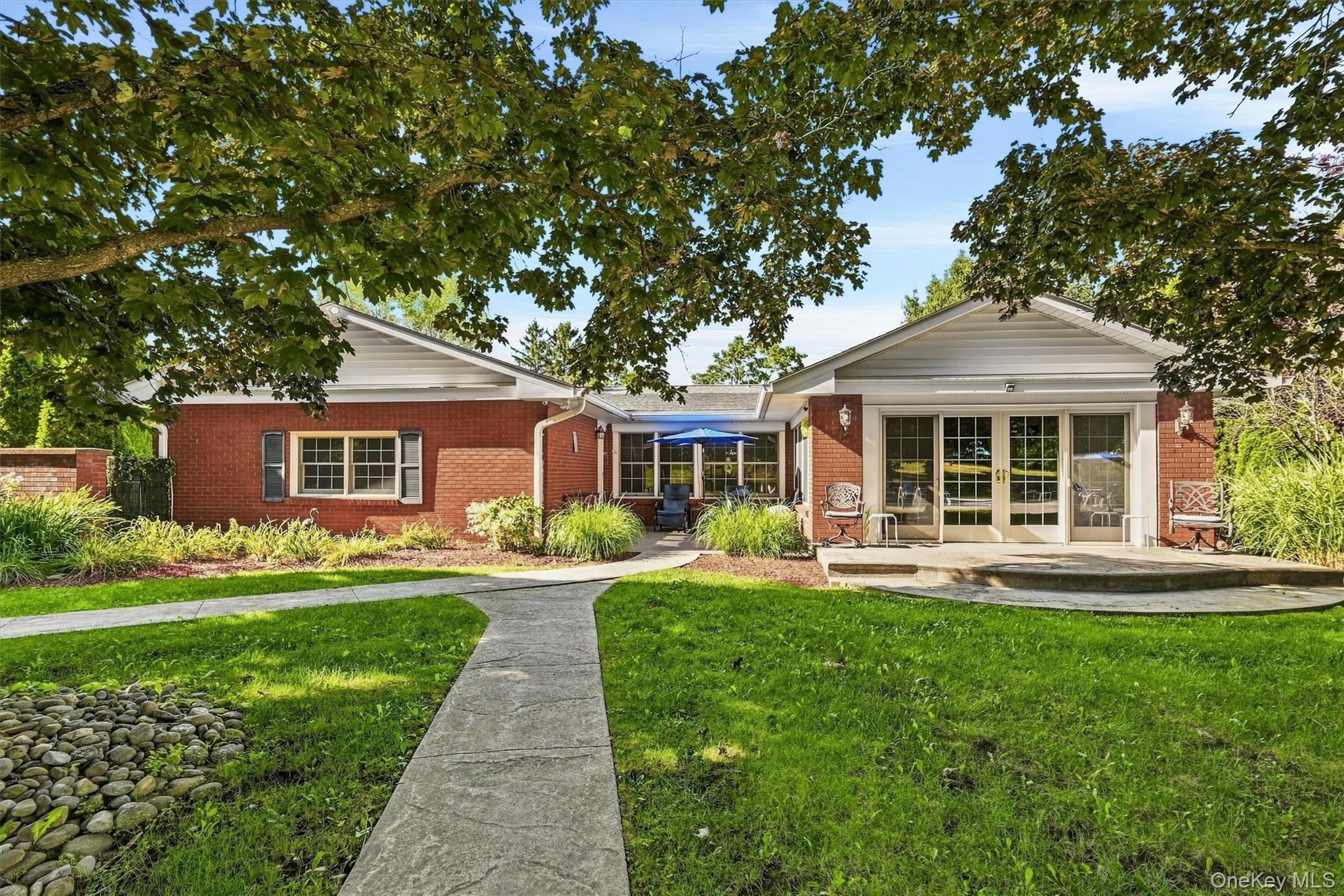5 Anna Place Property Photo 38