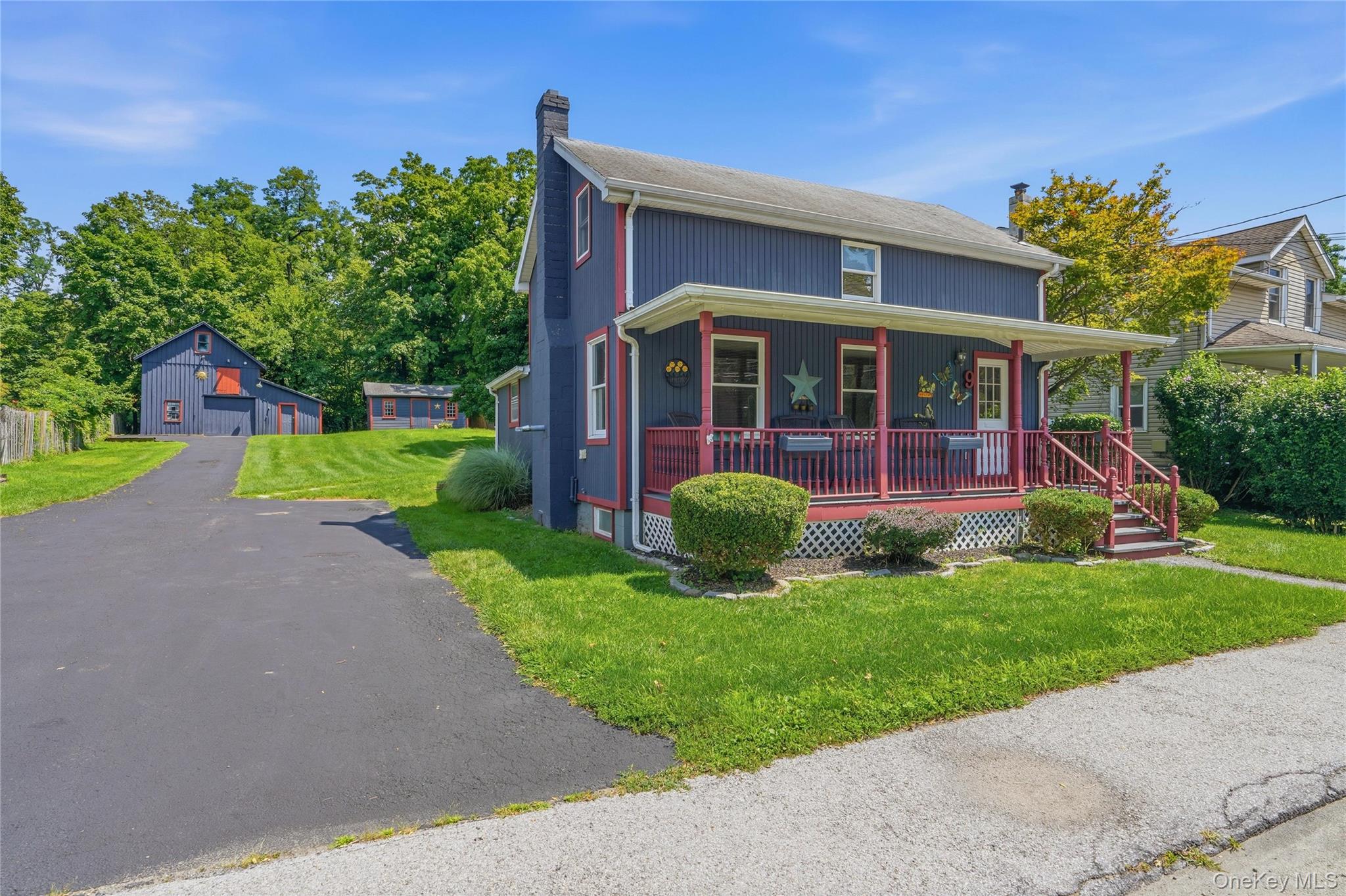 9 Maple Street Property Photo 2