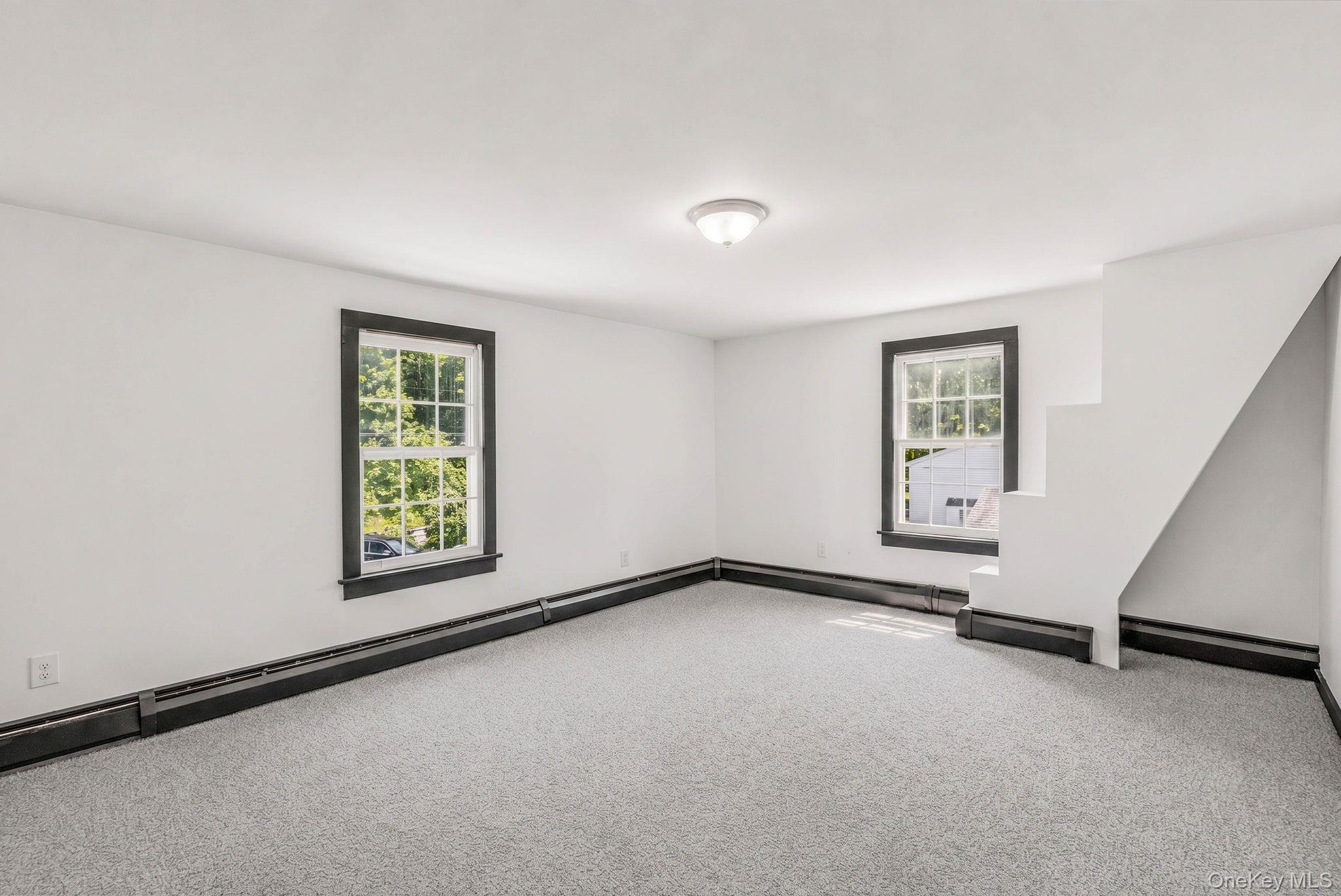 180 Quaker Street Property Photo 24