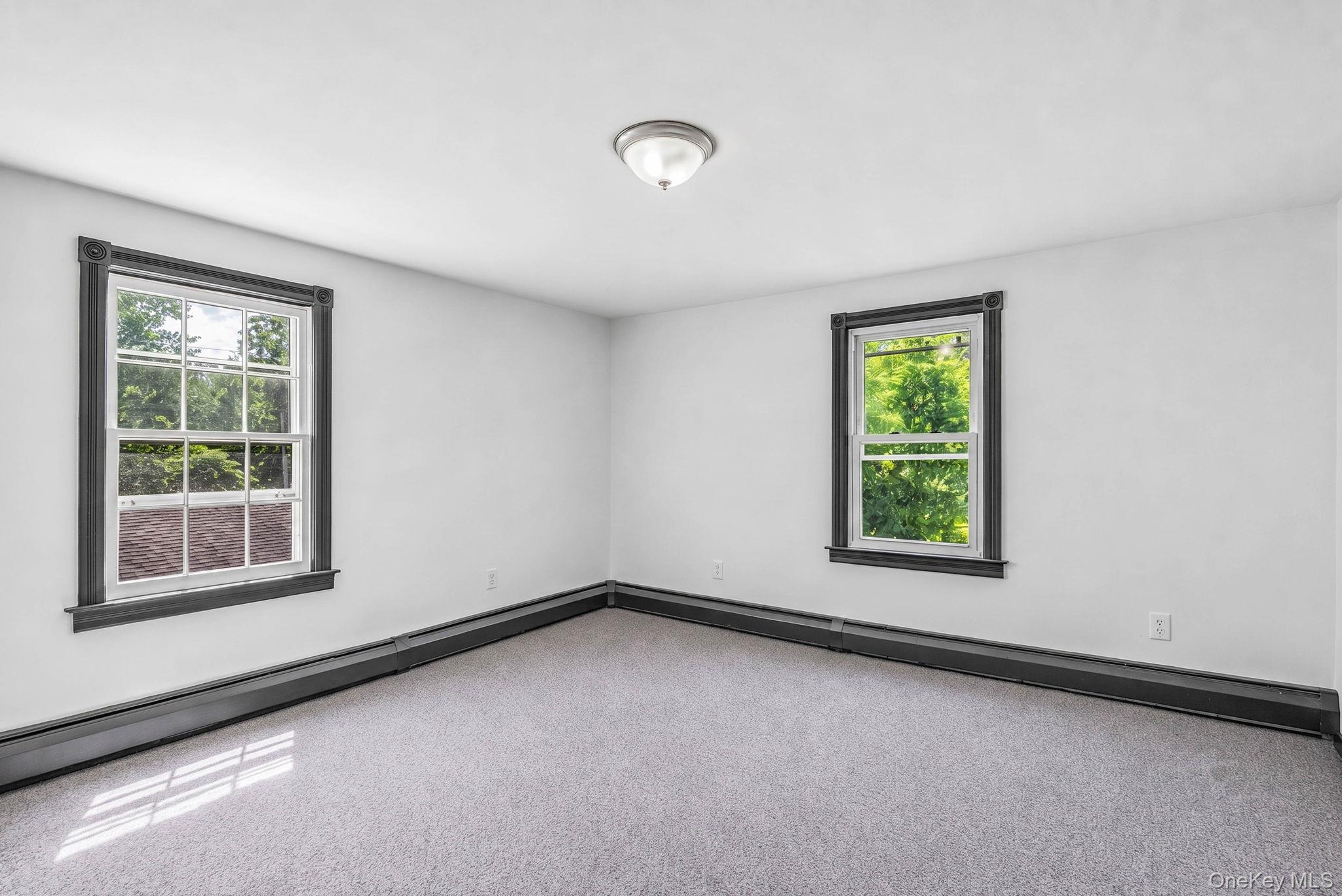 180 Quaker Street Property Photo 27