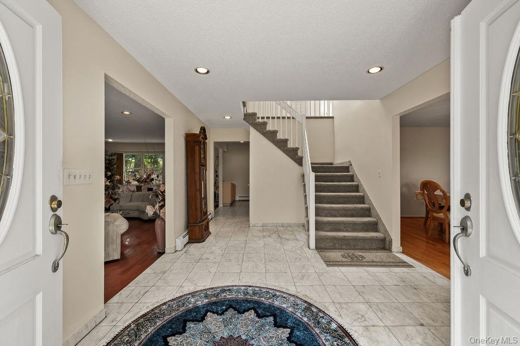 10 Ash Court Property Photo 3