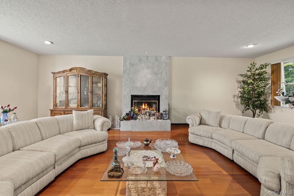 10 Ash Court Property Photo 6