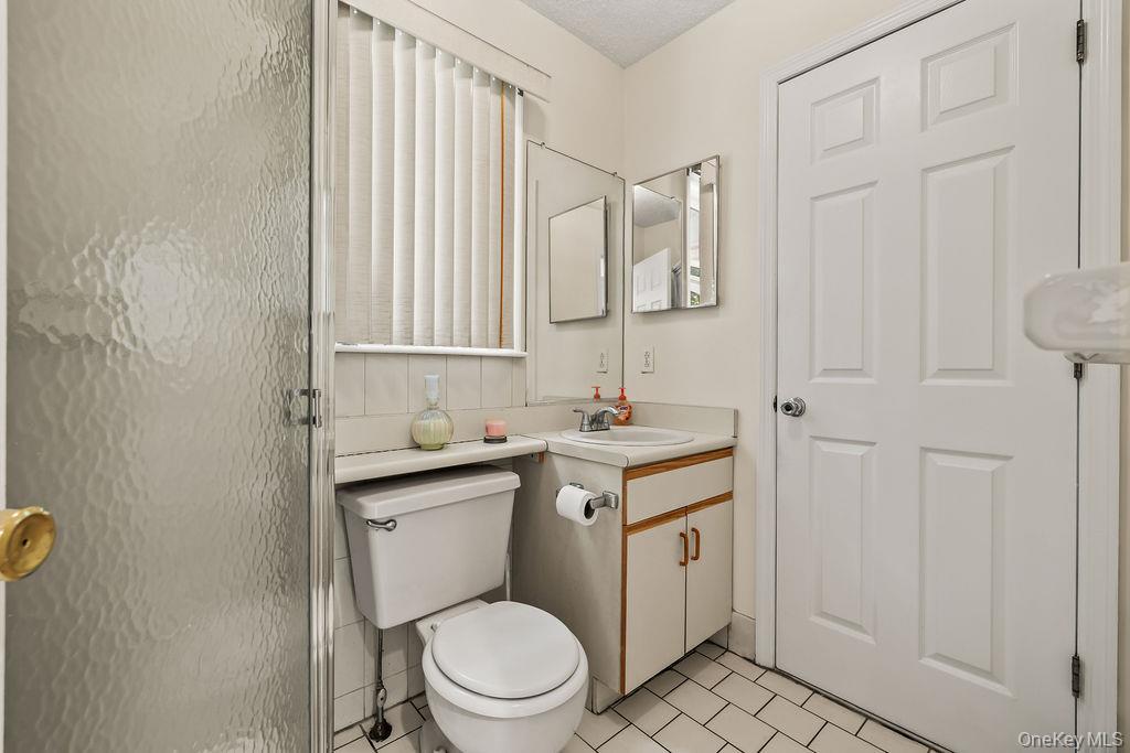 10 Ash Court Property Photo 9