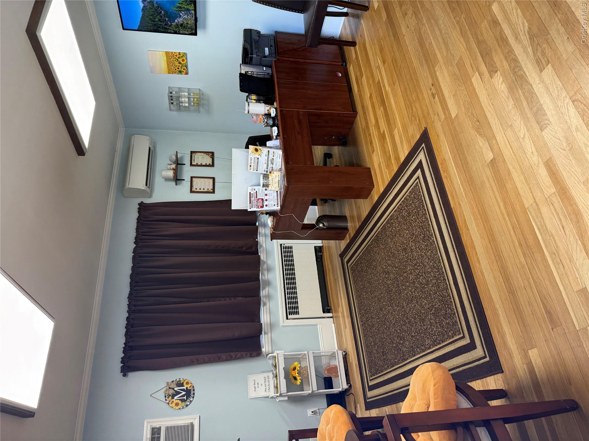 64 E Roe Boulevard Property Photo 2