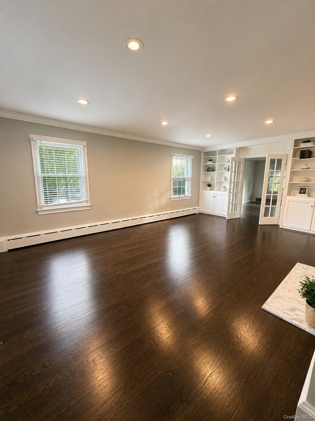 2100 Hillside Avenue Property Photo 2