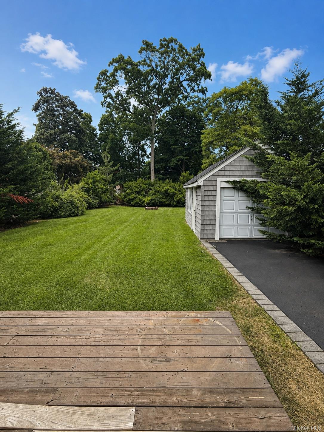 2100 Hillside Avenue Property Photo 13