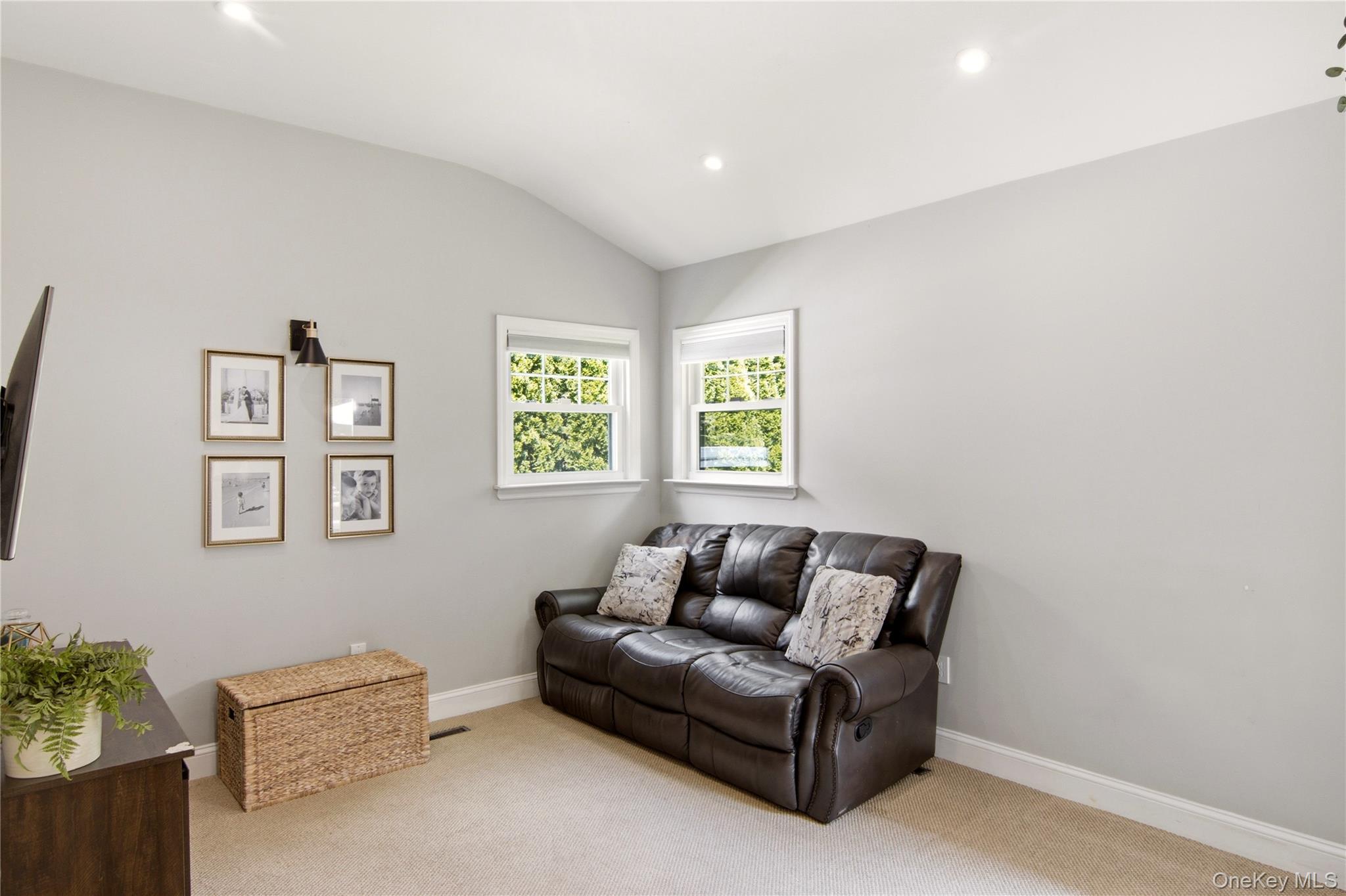 1 Wenmore Court Property Photo 15