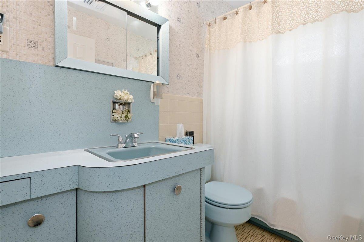 1981 Lenox Avenue Property Photo 16