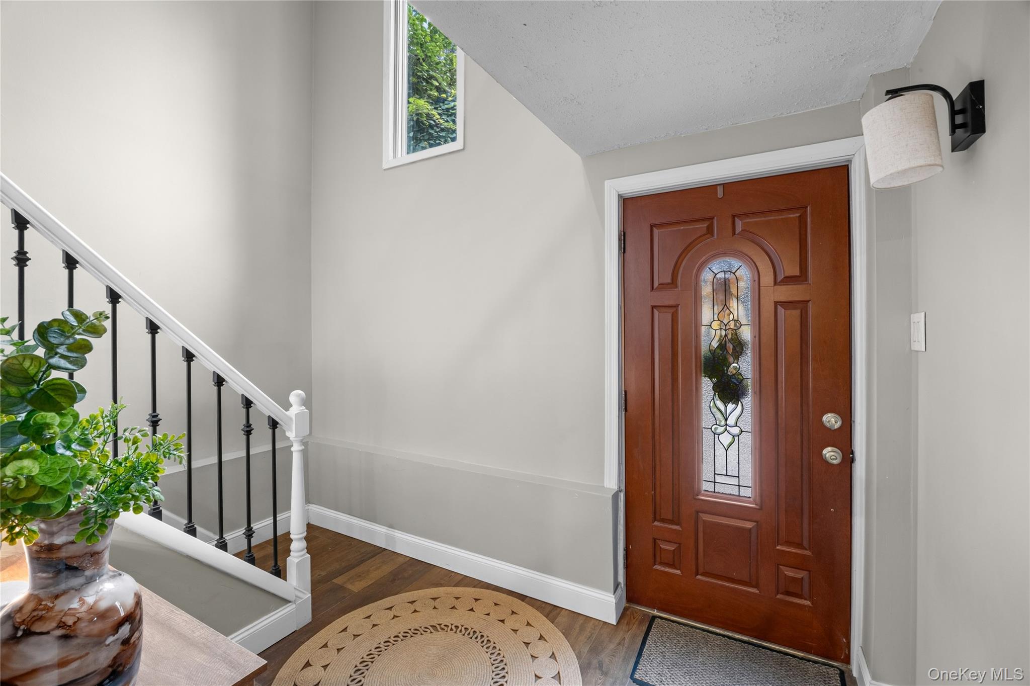 33 Manhasset Road Property Photo 2