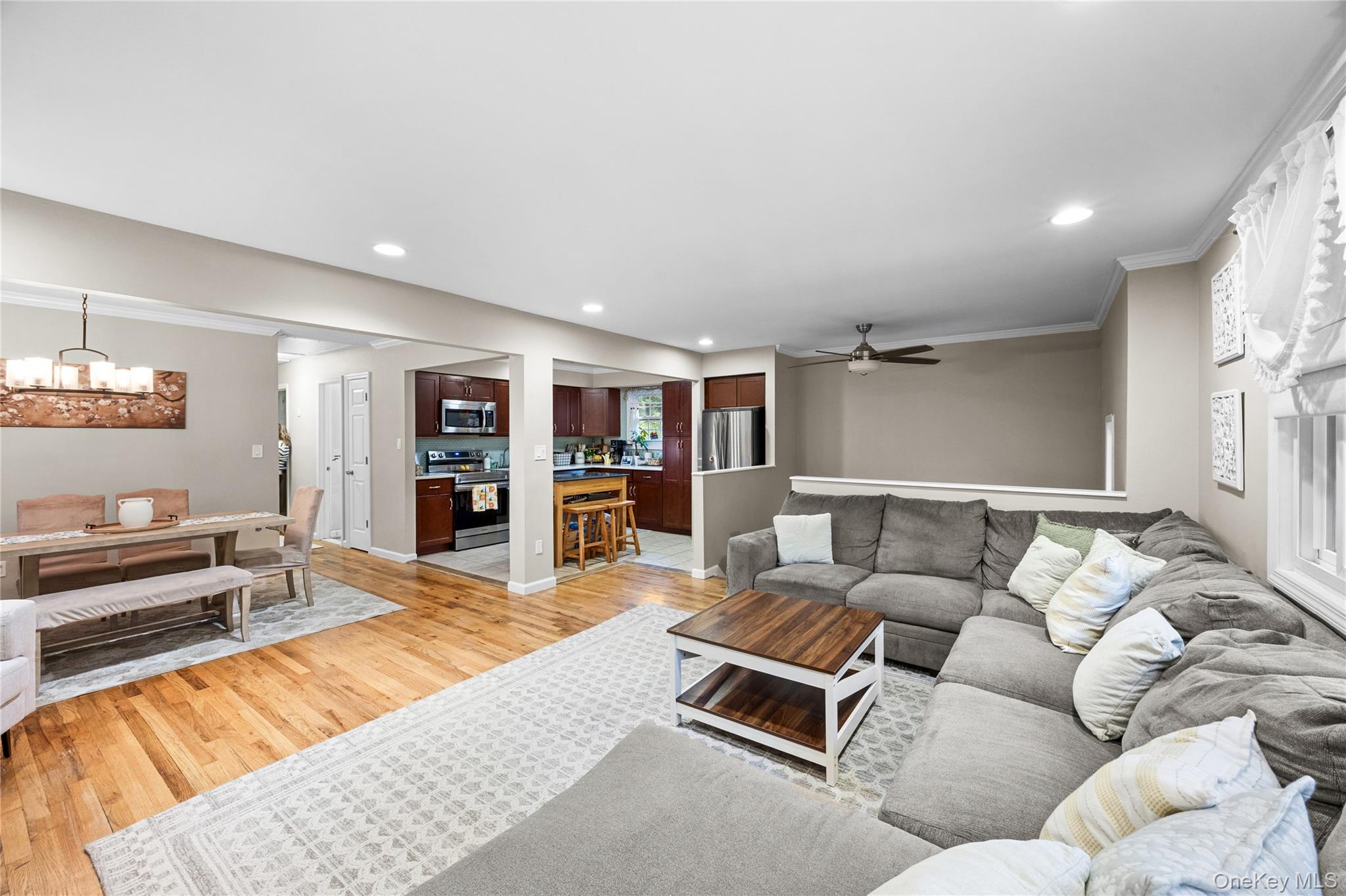 33 Manhasset Road Property Photo 5