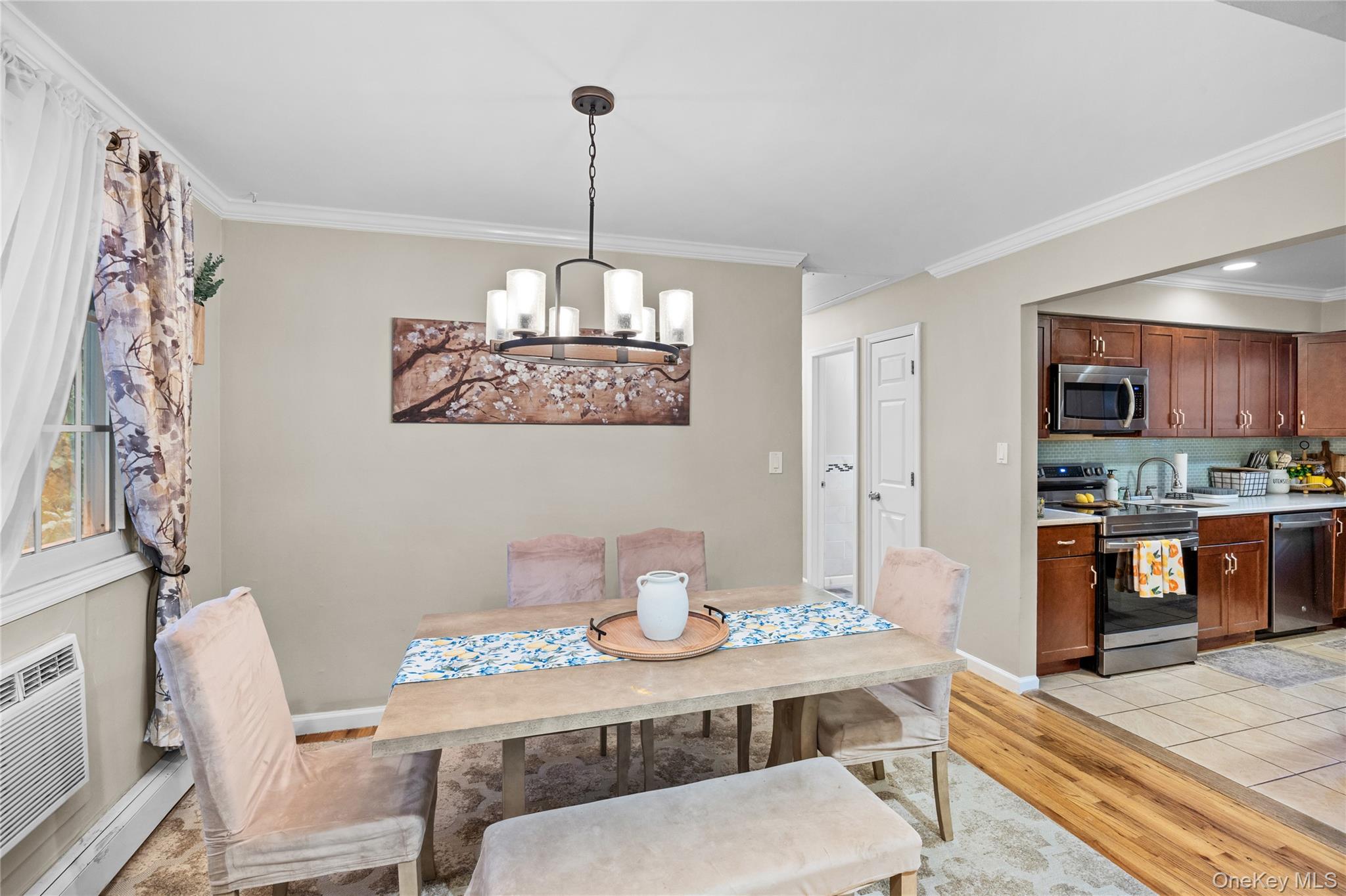 33 Manhasset Road Property Photo 6