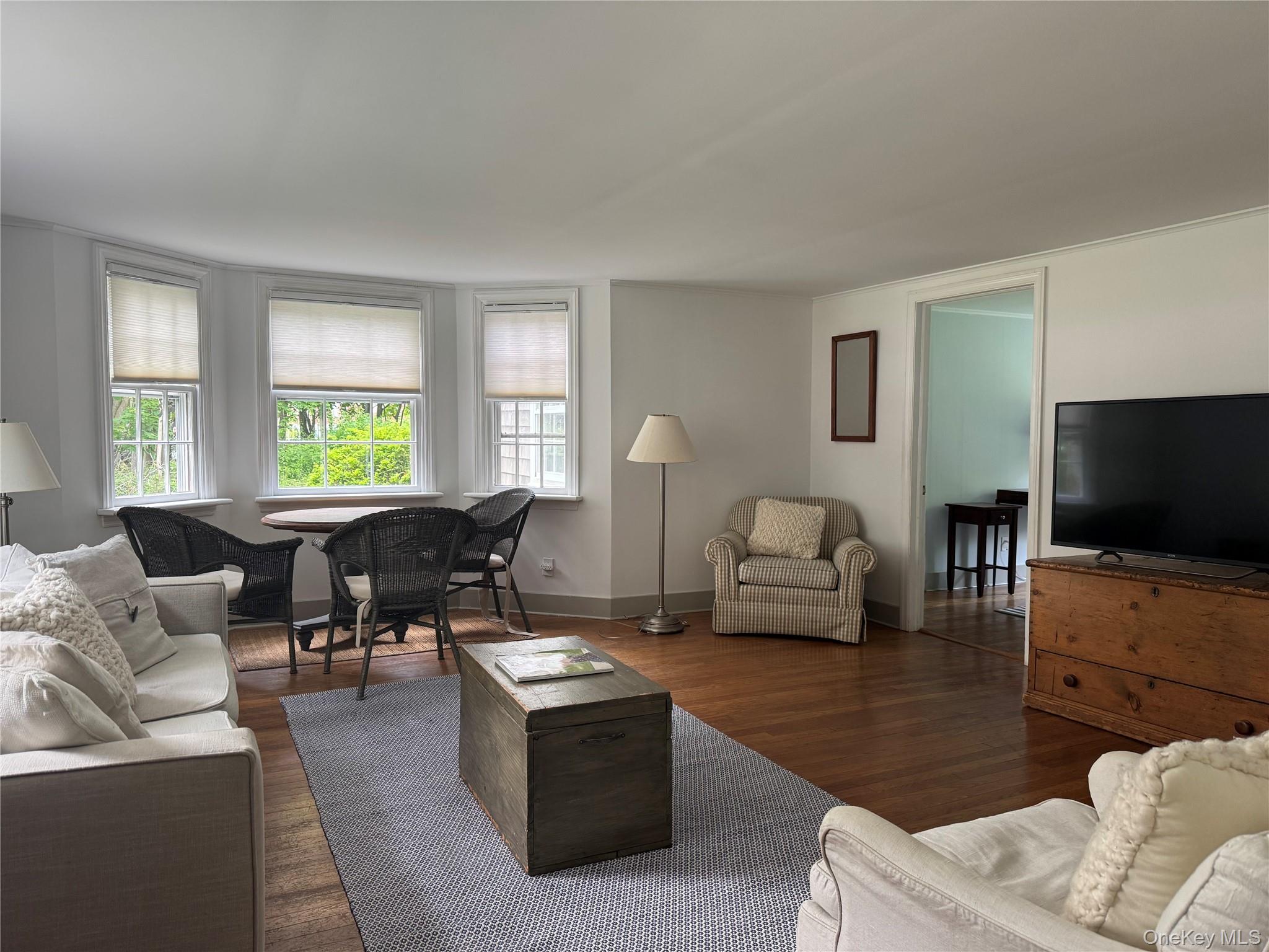 21 Elm Street Property Photo 4